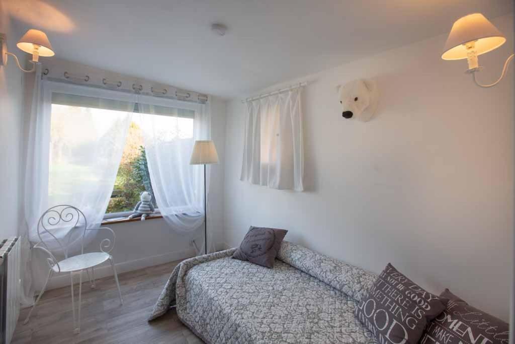 Couette & Confitures Bed & Breakfast Nojeon-en-Vexin Exterior photo